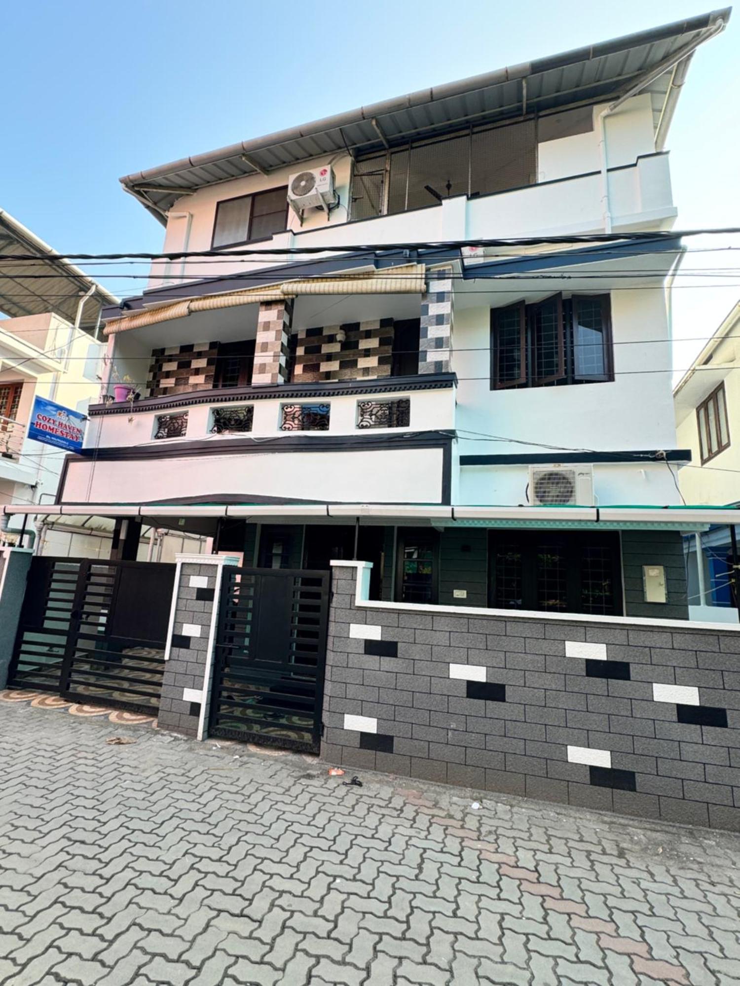 Cozy Haven Apartment Kochi ภายนอก รูปภาพ